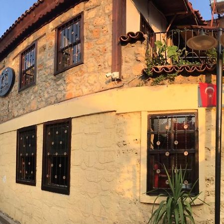Grand Friends Bed & Breakfast Antalya Bagian luar foto