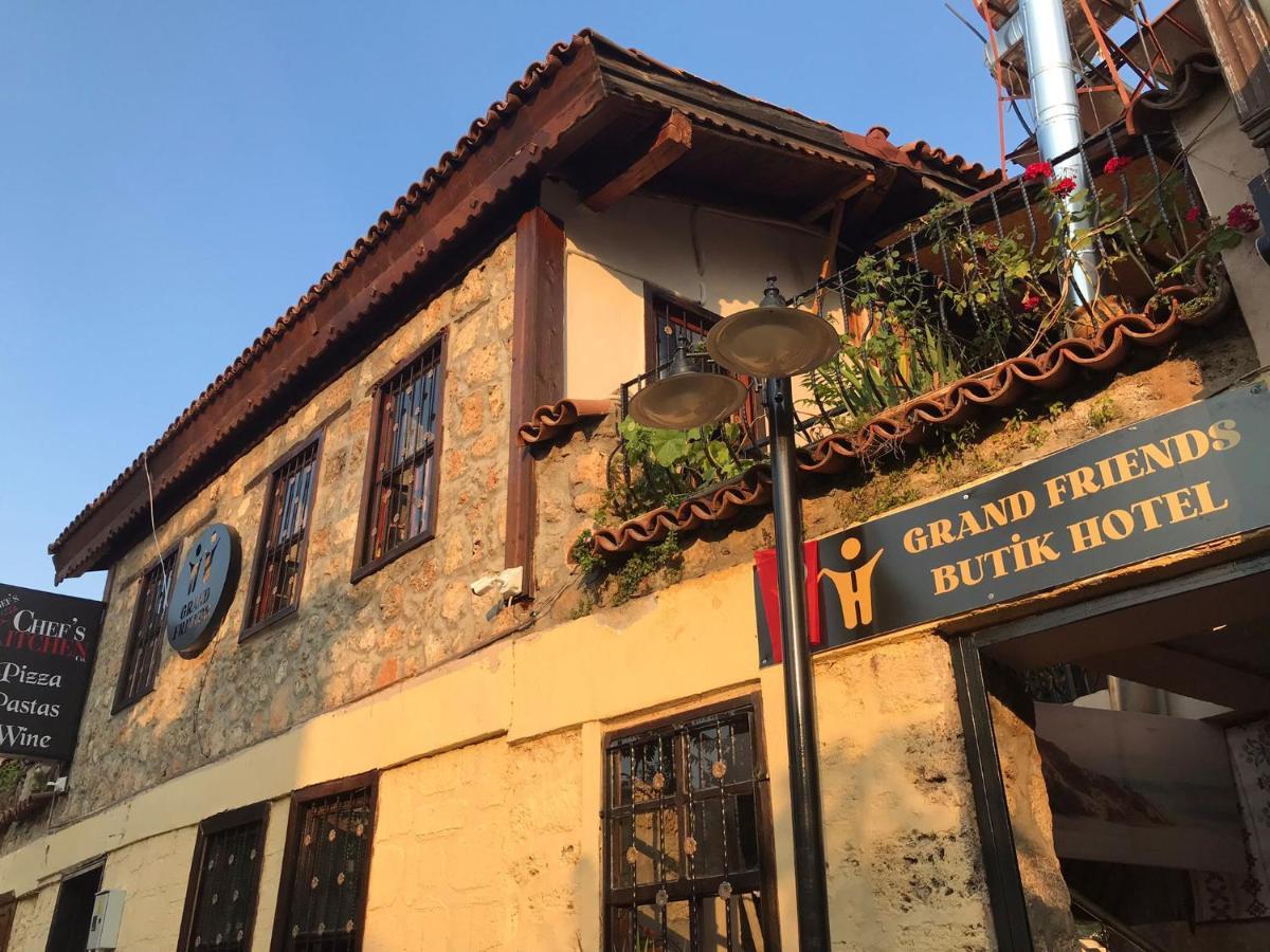Grand Friends Bed & Breakfast Antalya Bagian luar foto